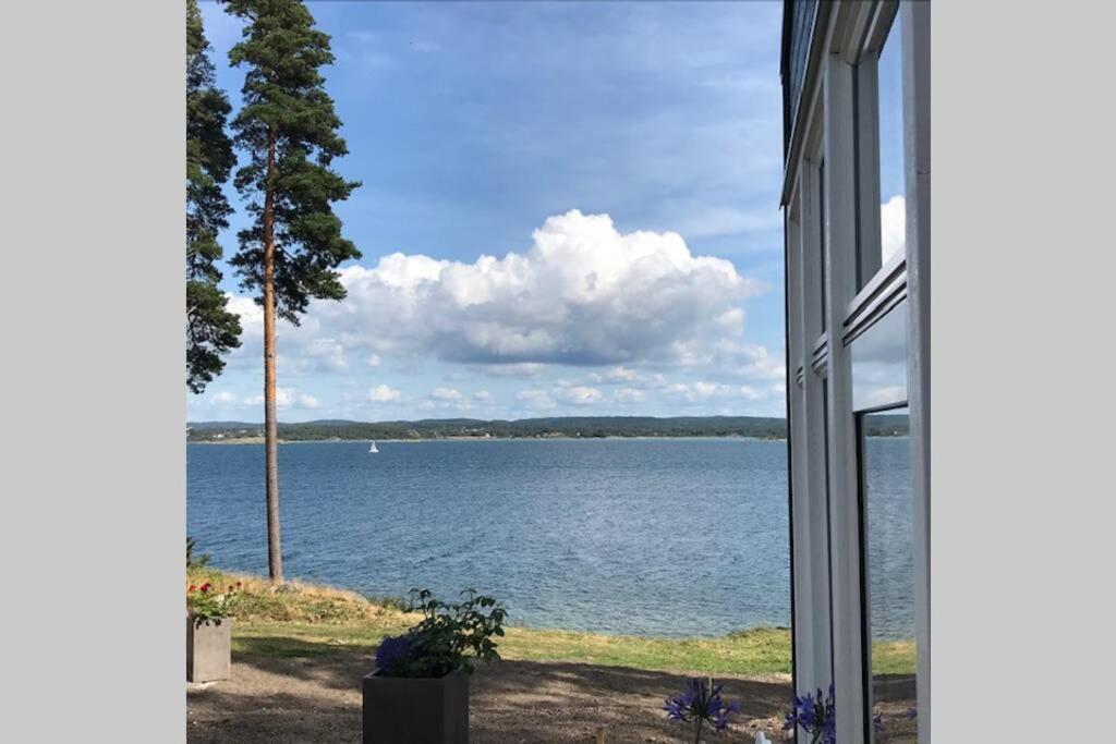 Tjoern Gaeststuga Naera Hakefjorden Berga  Extérieur photo